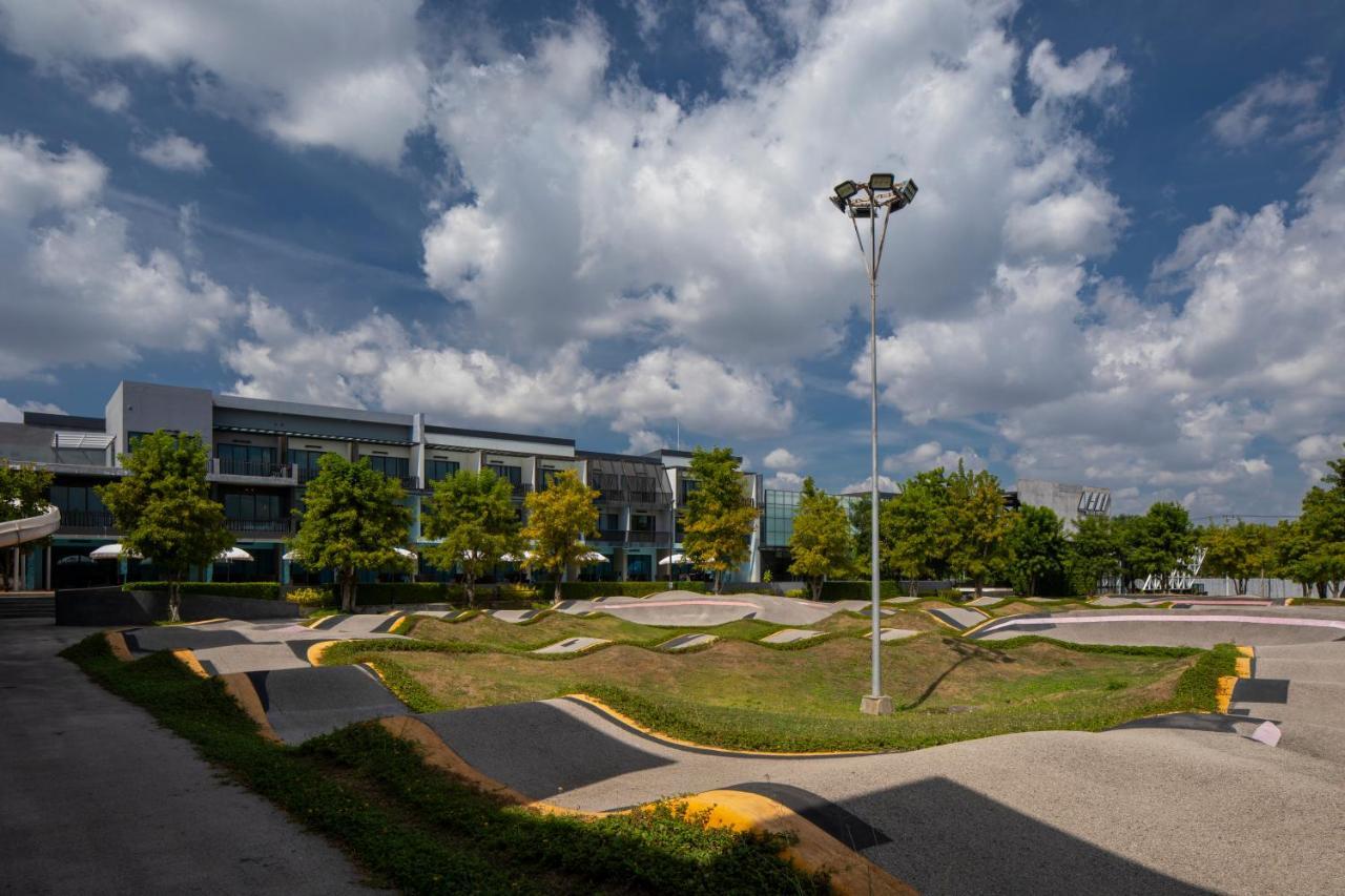 The Velo'S Hotel And Pumptrack Aranyaprathet Eksteriør billede